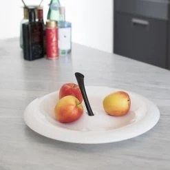 Koziol Coupe à fruits Big Apple - Matière plastique - Blanc / Noir -Vaisselle Soldes 1000180570 210311 13535800002 MOOD DETAILS P000000001000180570 mood