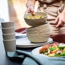 Koziol Assiettes Club Plate I (lot de 4) - Polypropylène / Épicéa - Sable -Vaisselle Soldes 1000311349 211126 10373000128 MOOD DETAILS P000000001000311349 mood