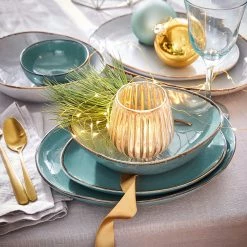 Butlers Assiette de présentation FINCA - Gris lumineux 11 Butlers Assiette de présentation FINCA - Gris lumineux -Vaisselle Soldes 1000329309 220204 0632060022 MOOD DETAILS P000000001000329309 mood