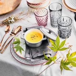 Butlers Assiette RETRO II - Porcelaine - Noir -Vaisselle Soldes 1000331095 220218 021 MOOD DETAILS P000000001000331095 mood