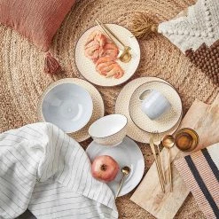 Butlers Assiette RETRO I - Porcelaine - Jaune -Vaisselle Soldes 1000331096 220218 022 MOOD DETAILS P000000001000331096 mood