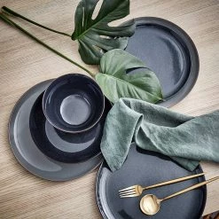 Butlers Assiettes NATIVE (lot de 4) - Bleu foncé -Vaisselle Soldes 1000331197 220309 023 MOOD DETAILS P000000001000331197 mood