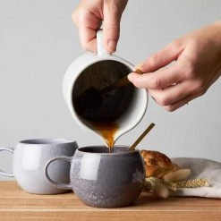 Butlers Tasse COTTAGE I - Céramique - Gris pigeon - Capacité : 0.35 L -Vaisselle Soldes 1000331500 220215 022 MOOD DETAILS P000000001000331500 mood