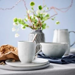 Butlers Mug HENLEY - Faïence - Gris -Vaisselle Soldes 1000332745 220215 020 MOOD DETAILS P000000001000332745 mood