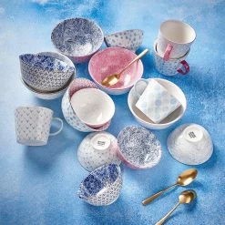 Butlers Bol ORNAMENTS VI - Porcelaine - Blanc / Bleu foncé -Vaisselle Soldes 1000332808 220217 021 MOOD DETAILS P000000001000332808 mood